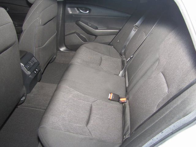 Certified 2025 Honda Accord SE image 12