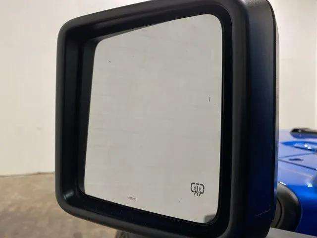 Used 2024 Jeep Wrangler Unlimited image 10