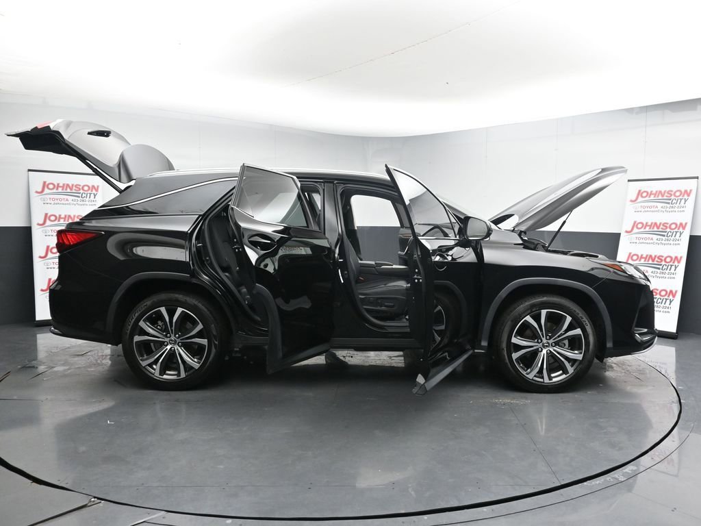 Used 2020 Lexus RX 350L Premium w/ Premium Package image 45