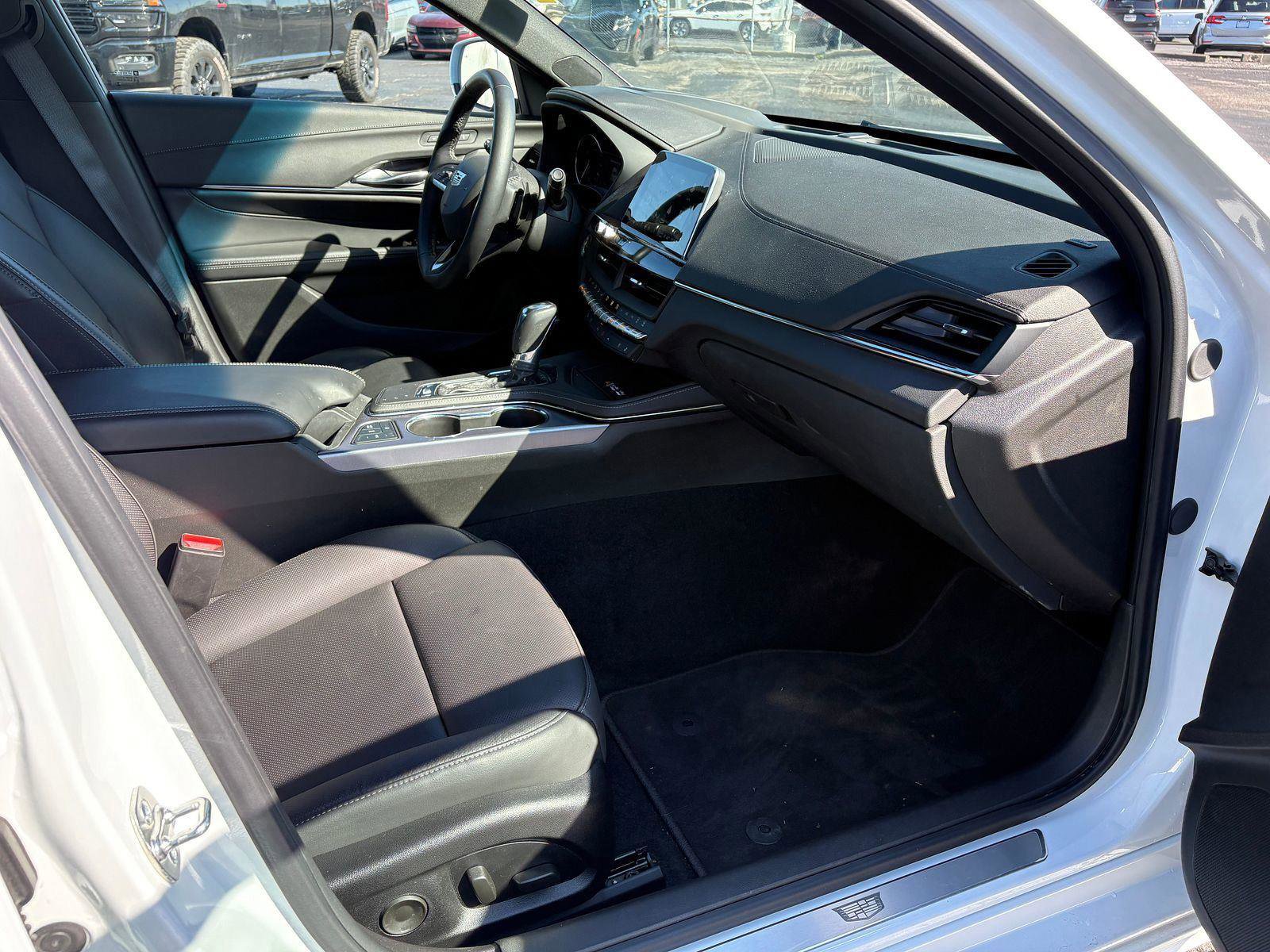 Used 2026 Cadillac CT4 Premium Luxury AWD/4WD image 10