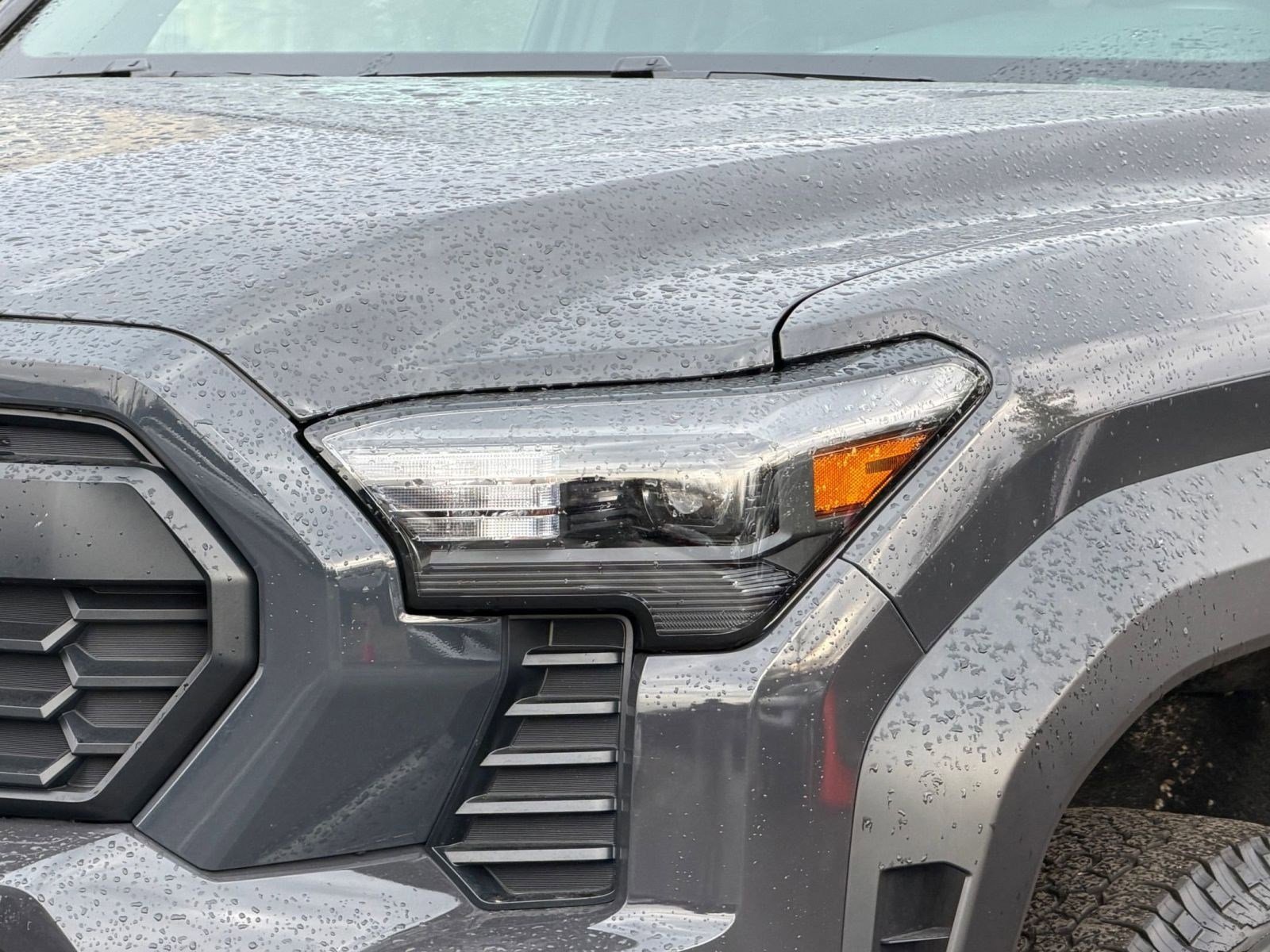 Used 2024 Toyota Tacoma TRD Off-Road image 11