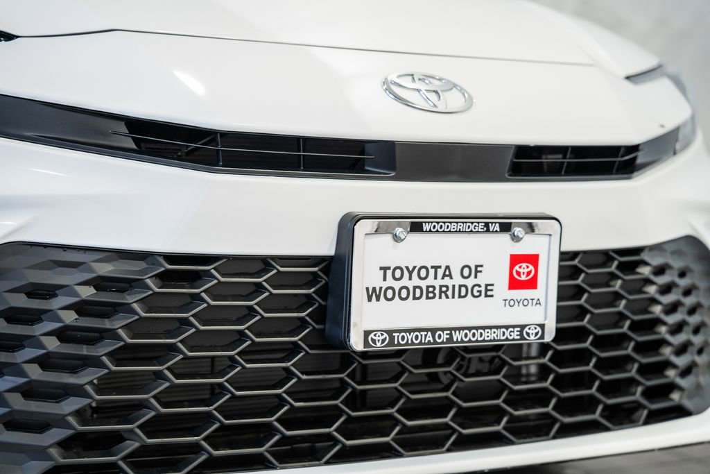 New 2026 Toyota Camry SE image 10