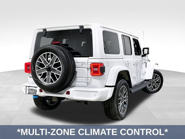 Used 2022 Jeep Wrangler Unlimited Sahara AWD/4WD image 7