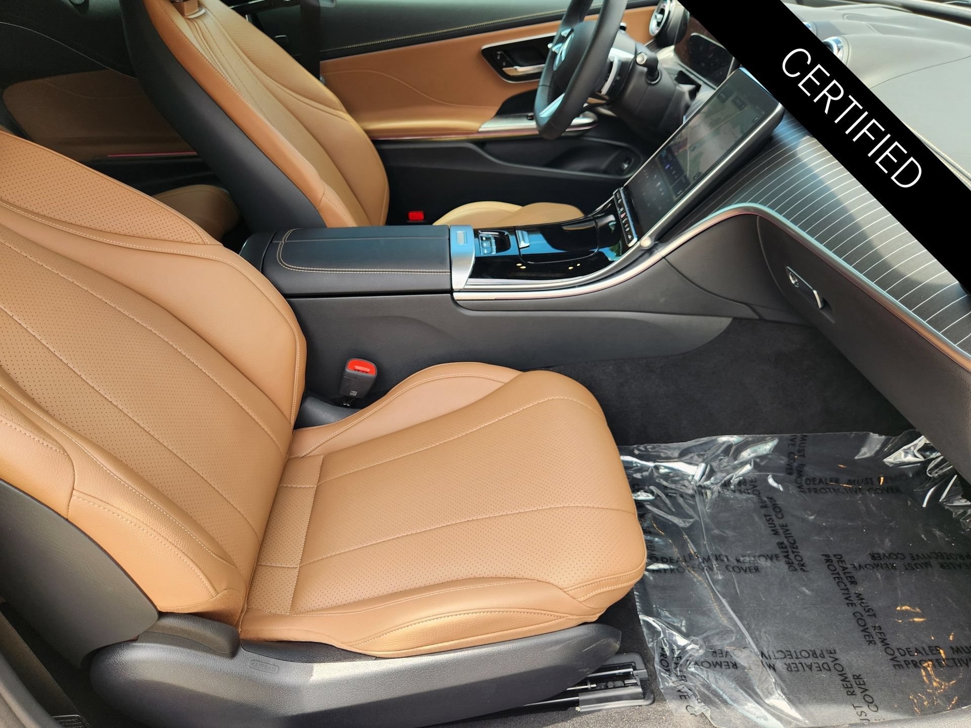 Certified 2026 Mercedes-Benz CLE 300 4MATIC Cabriolet image 3
