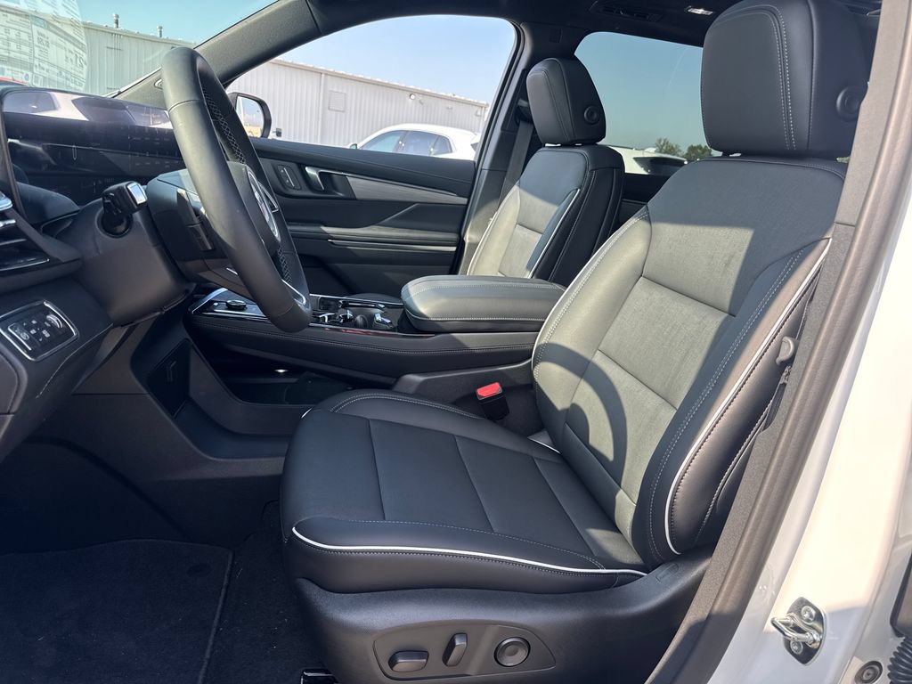 New 2026 Buick Enclave Preferred w/ Power Package AWD/4WD image 15