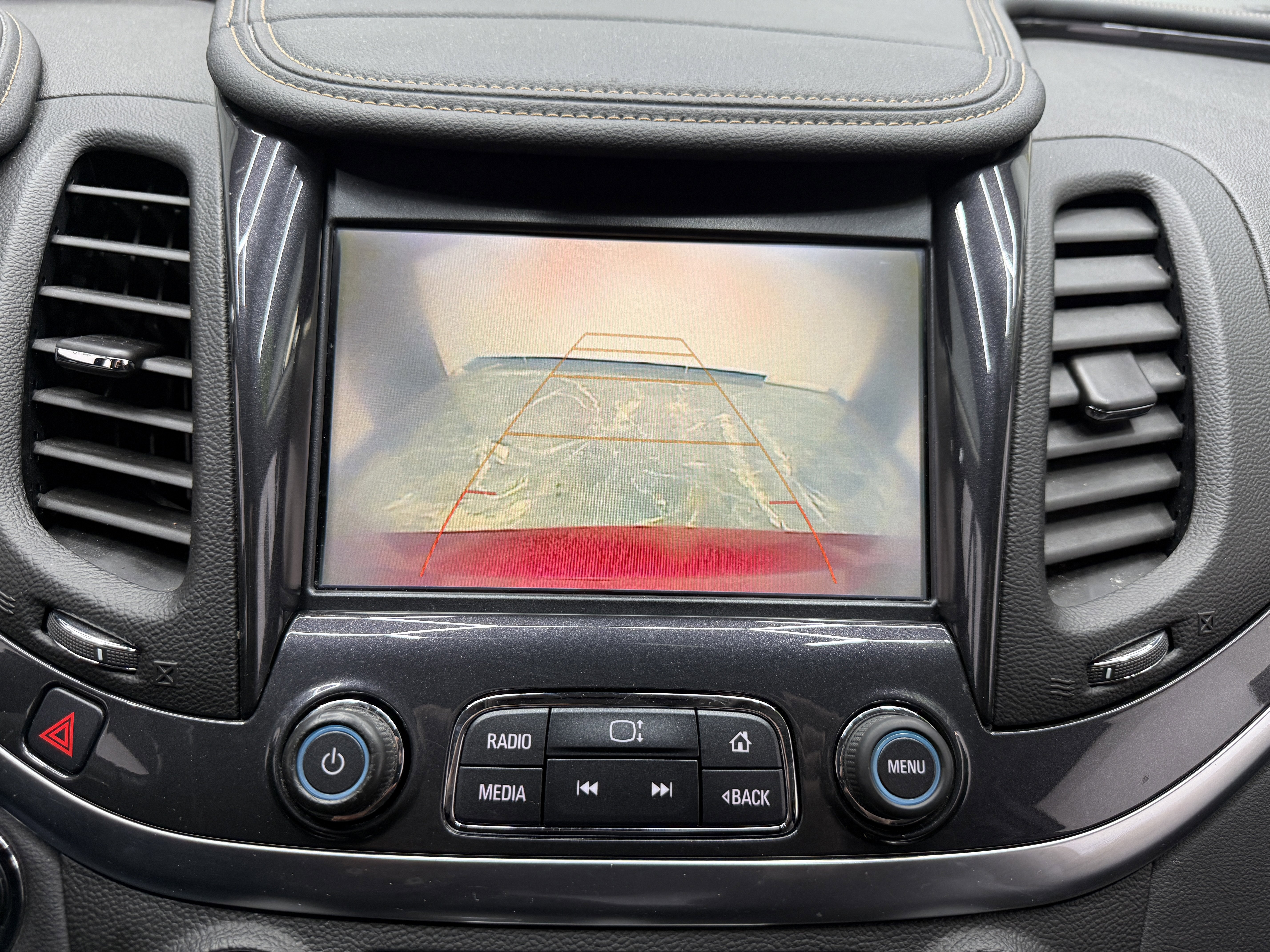 Used 2018 Chevrolet Impala LT image 14