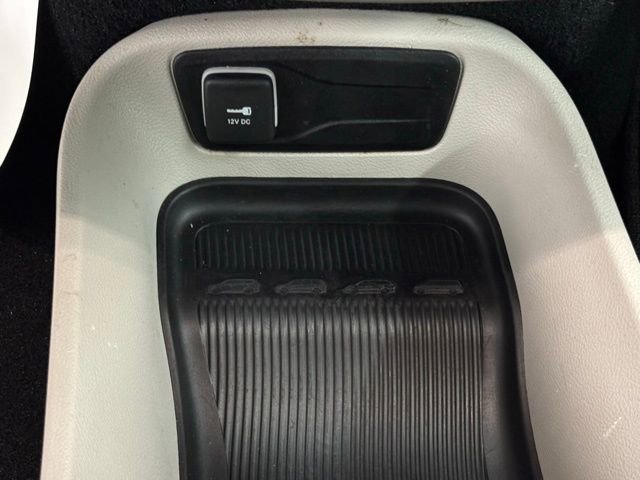 Used 2024 Chrysler Pacifica Touring-L image 30