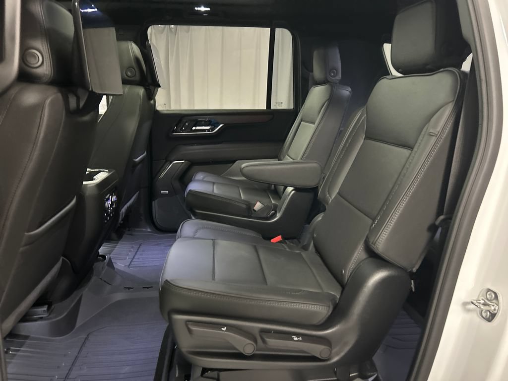 New 2026 GMC Yukon XL Denali w/ Advanced Technology Package AWD/4WD image 21