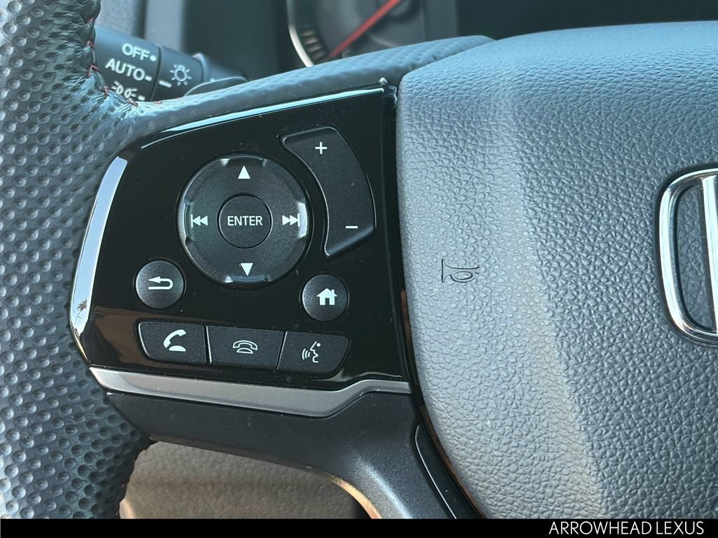 Used 2025 Honda Passport Black Edition image 16