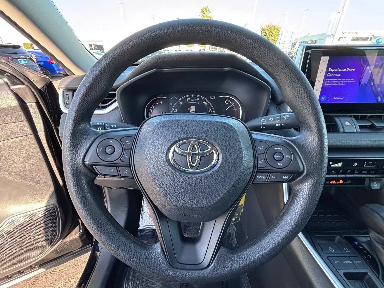Used 2024 Toyota RAV4 LE FWD image 23