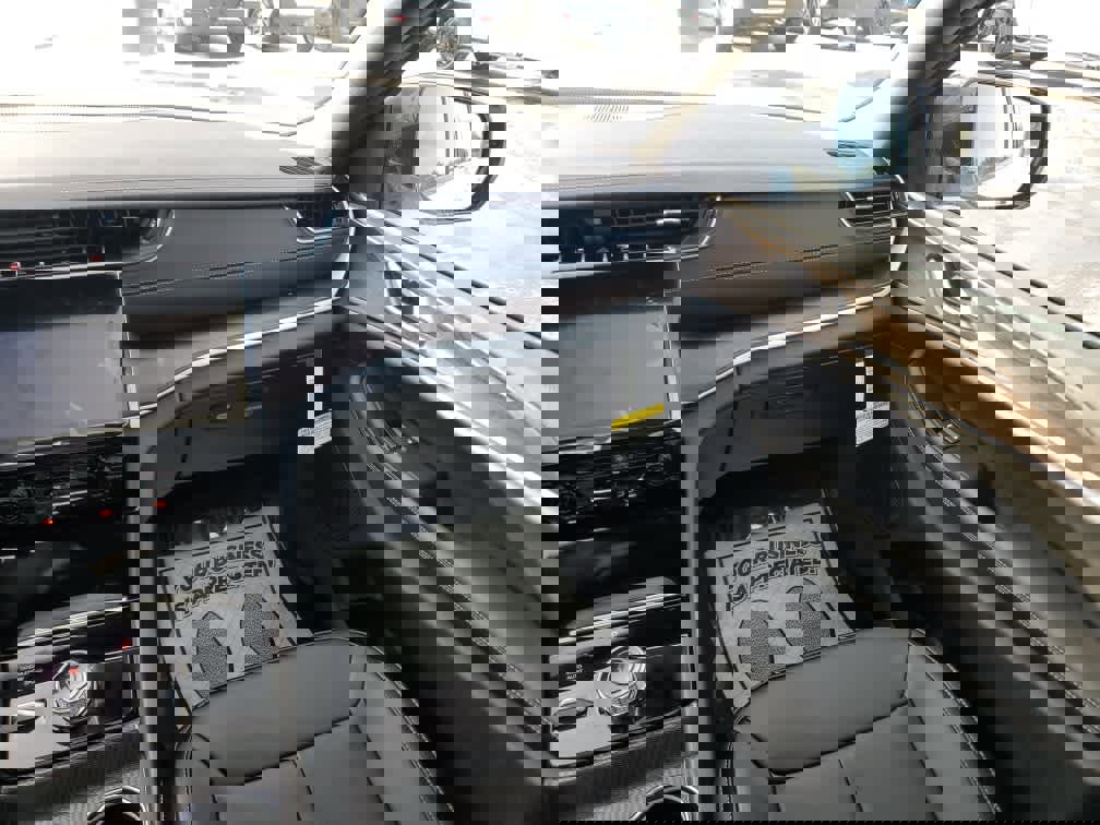 New 2025 Jeep Grand Cherokee Limited image 16