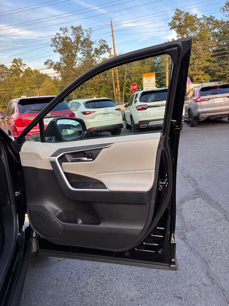 Used 2024 Toyota RAV4 XLE Premium w/ Weather Package AWD/4WD image 23