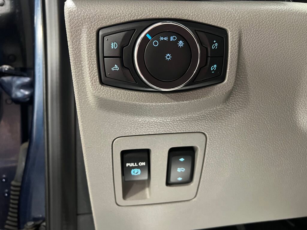 Used 2019 Ford F150 XLT w/ Equipment Group 302A Luxury image 13