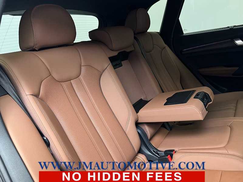 Used 2021 Audi Q5 Prestige AWD/4WD image 19