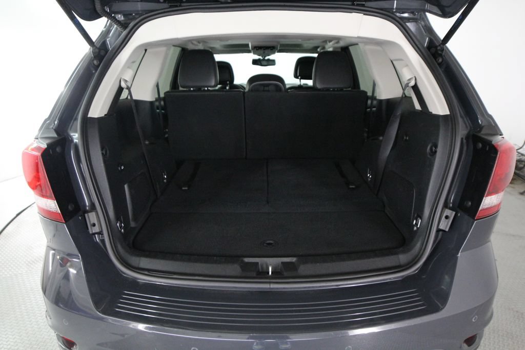Used 2018 Dodge Journey Crossroad w/ Nav & Sun Group AWD/4WD image 33