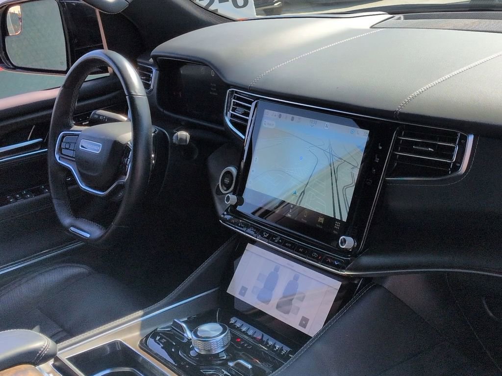 Used 2023 Jeep Grand Wagoneer 4WD image 31