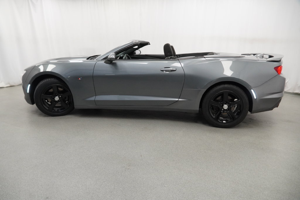 Certified 2020 Chevrolet Camaro LT RWD image 29