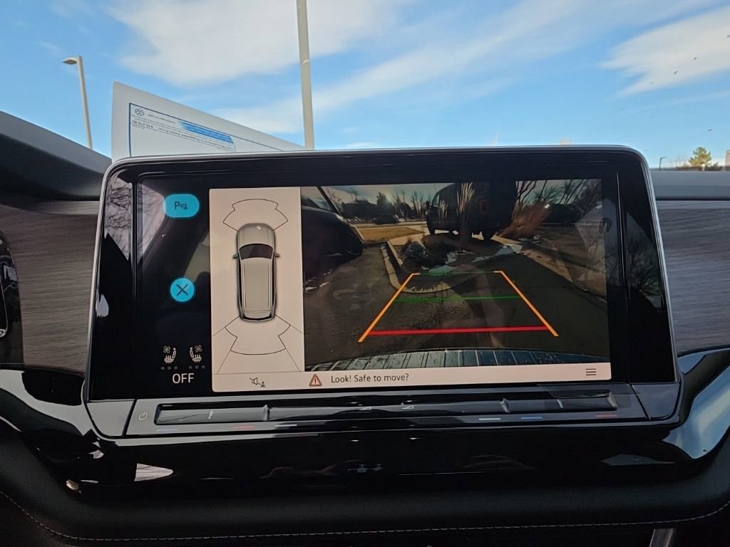 New 2026 Volkswagen Atlas SEL image 19