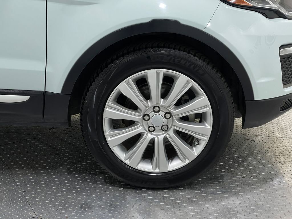 Used 2016 Land Rover Range Rover Evoque HSE image 36