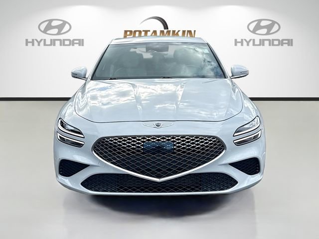 Used 2022 Genesis G70 2.0T image 2