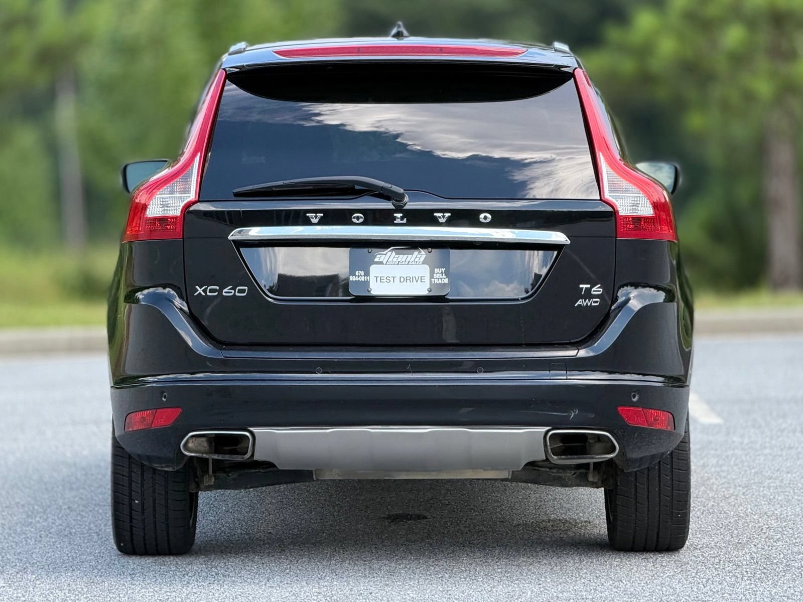 Used 2017 Volvo XC60 T6 Inscription w/ Climate Package AWD/4WD image 6
