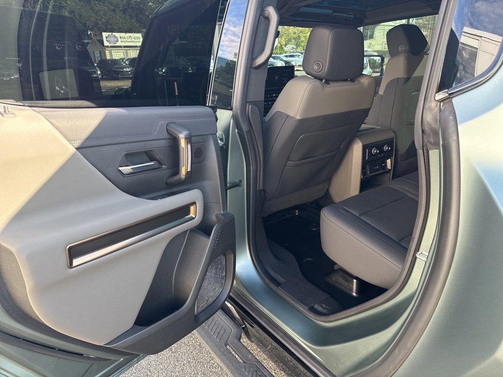 Used 2024 GMC Hummer EV 3X image 22