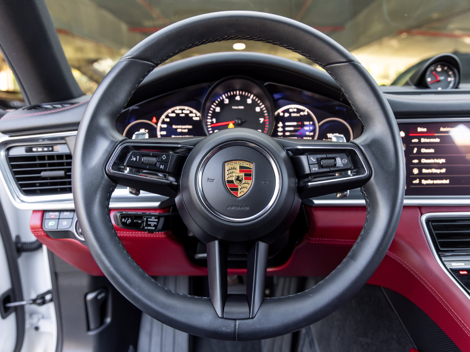 Used 2023 Porsche Panamera 4 Platinum Edition AWD/4WD image 34