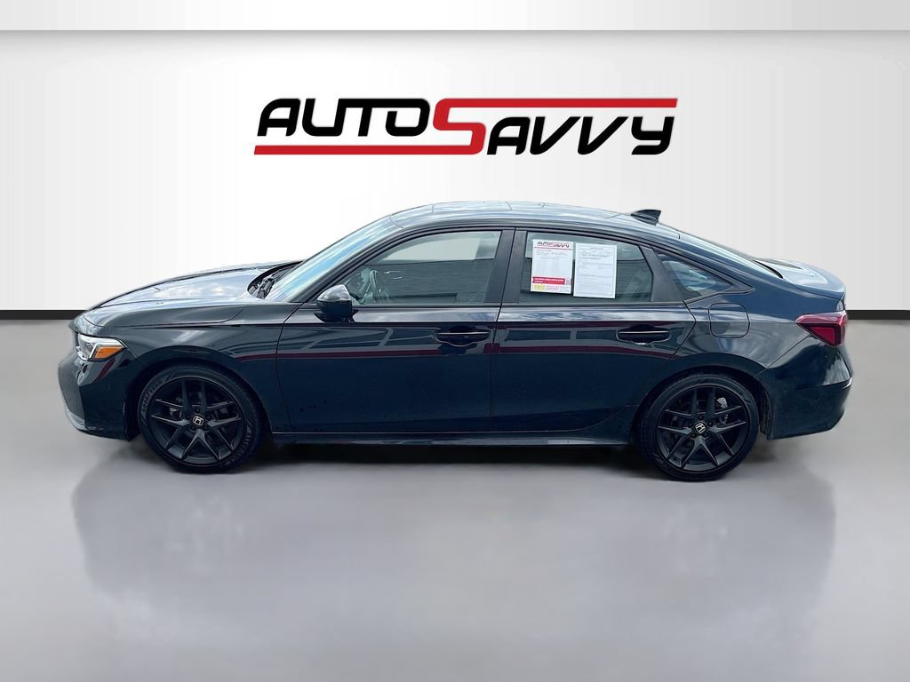 Used 2025 Honda Civic Sport Touring image 4