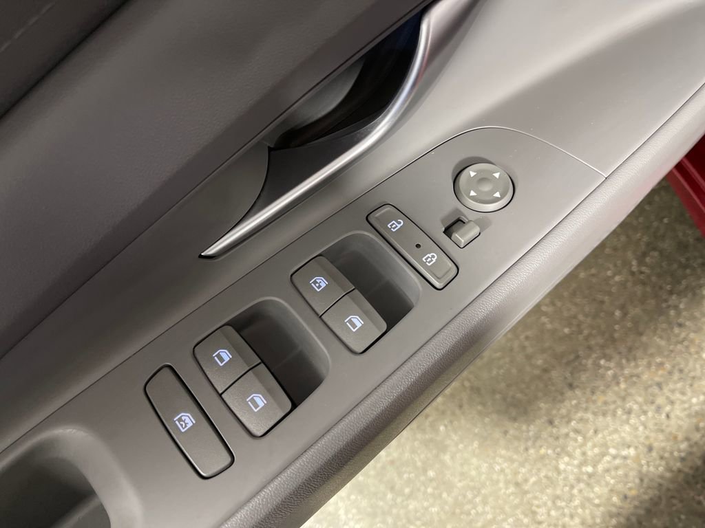 Certified 2023 Hyundai Elantra SEL FWD image 18
