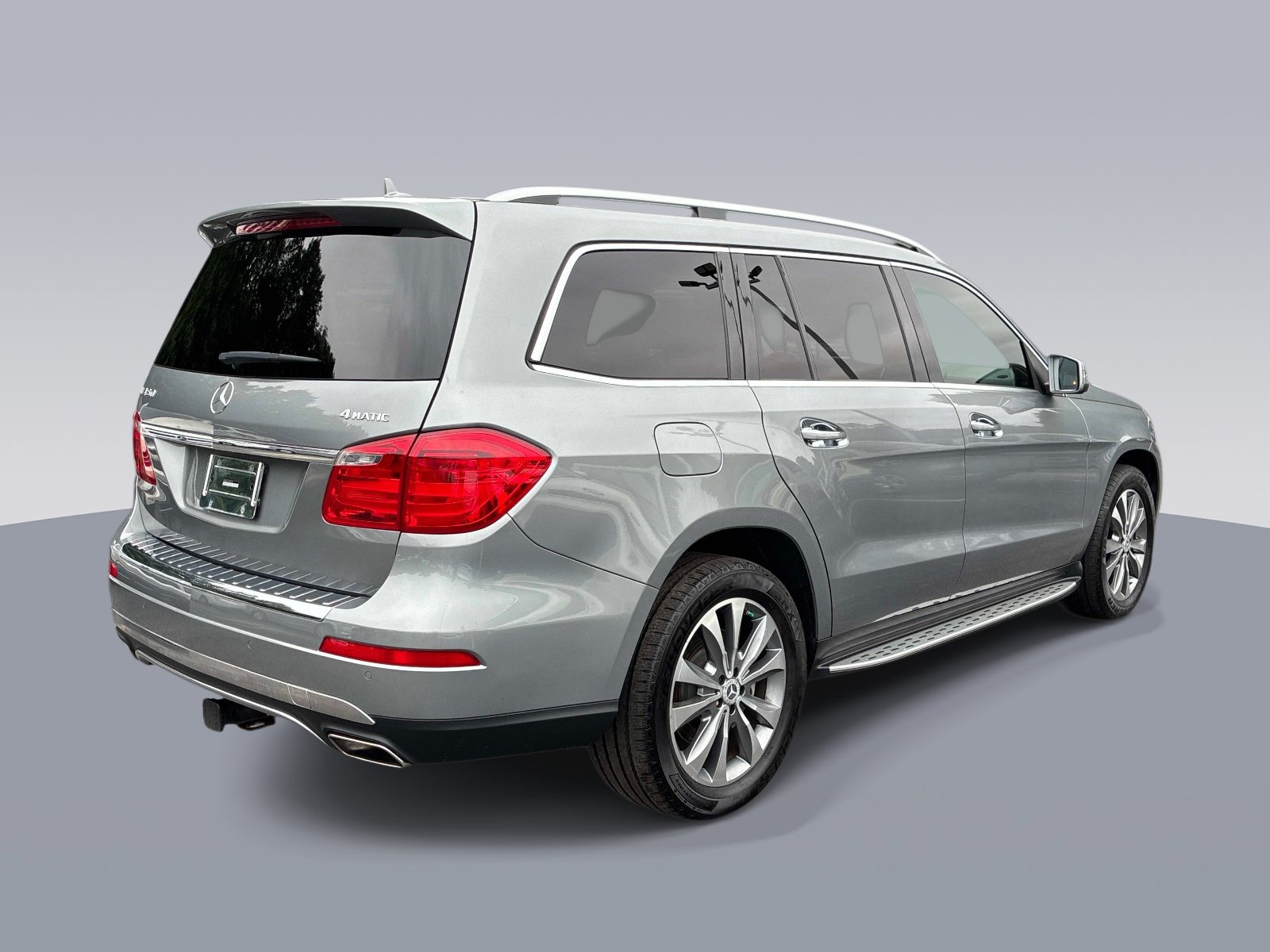 Used 2015 Mercedes-Benz GL 450 4MATIC image 7