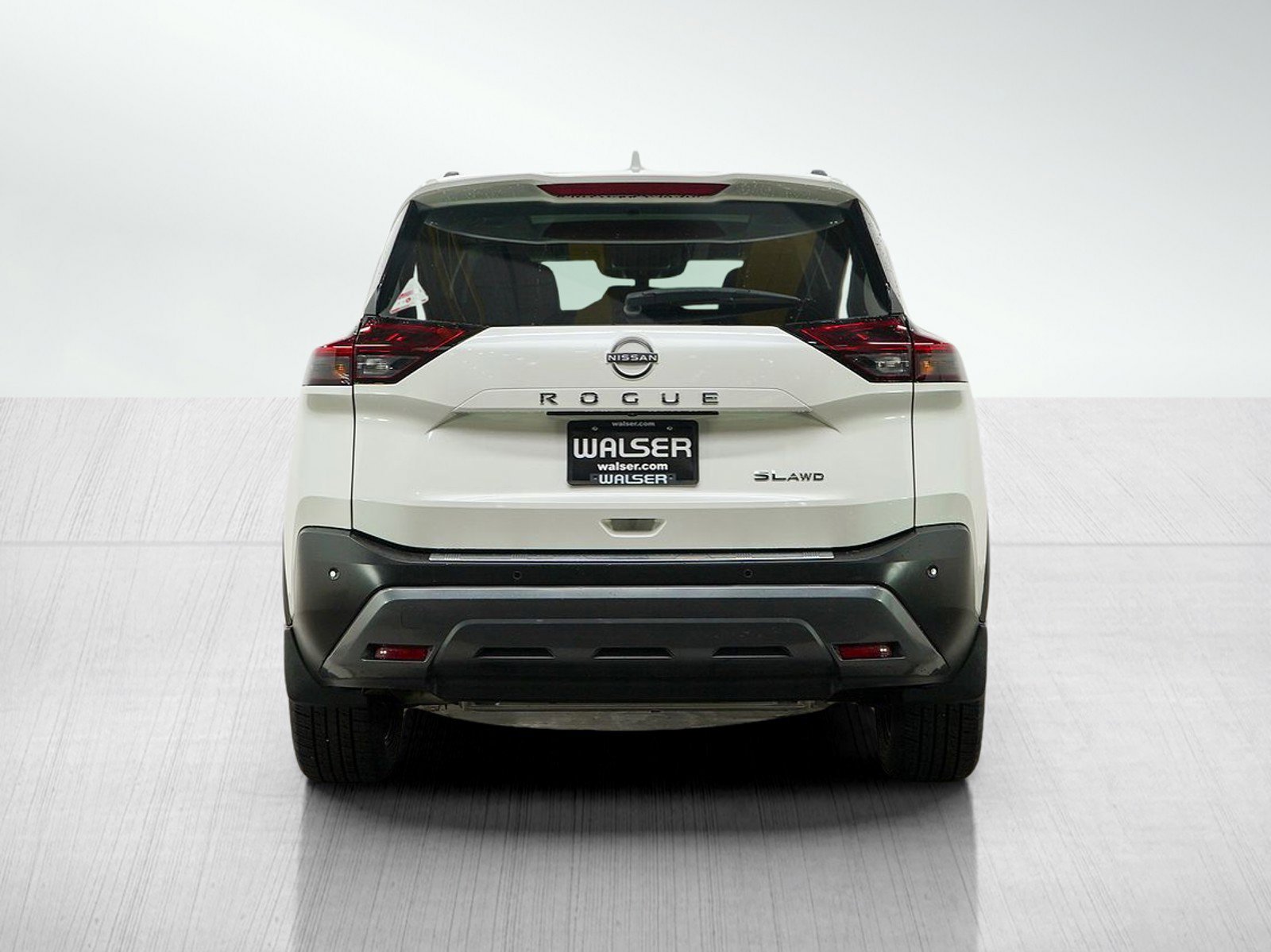 Used 2023 Nissan Rogue SL w/ SL Premium Package AWD/4WD image 5