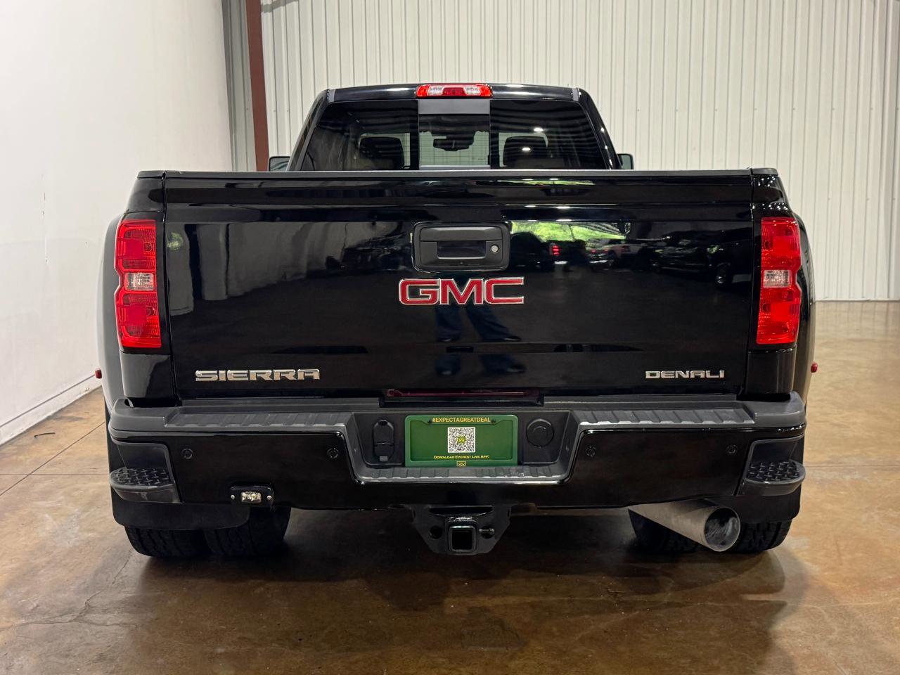 Used 2018 GMC Sierra 3500 Denali w/ Duramax Plus Package AWD/4WD image 6