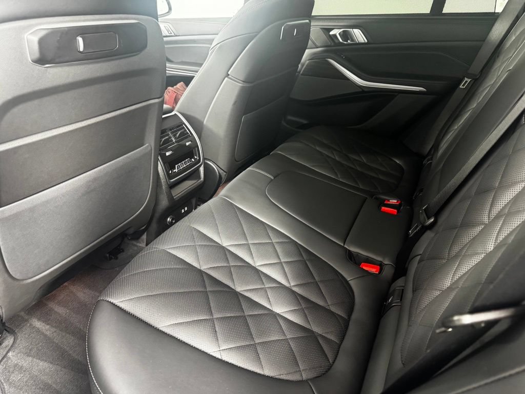 Certified 2026 BMW X5 xDrive40i AWD/4WD image 14