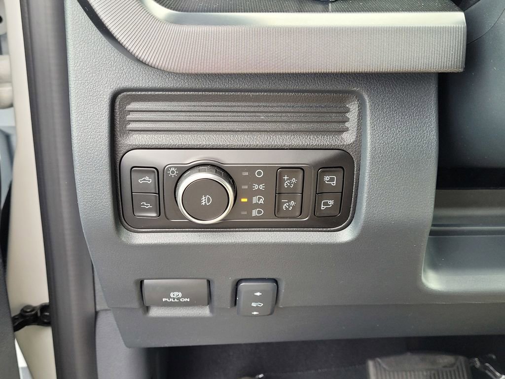 New 2026 Ford F250 Platinum w/ Tremor Off-Road Package image 46