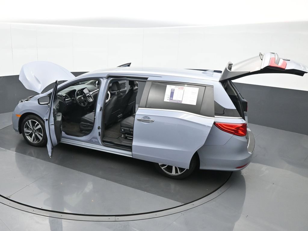 Used 2023 Honda Odyssey Touring image 38