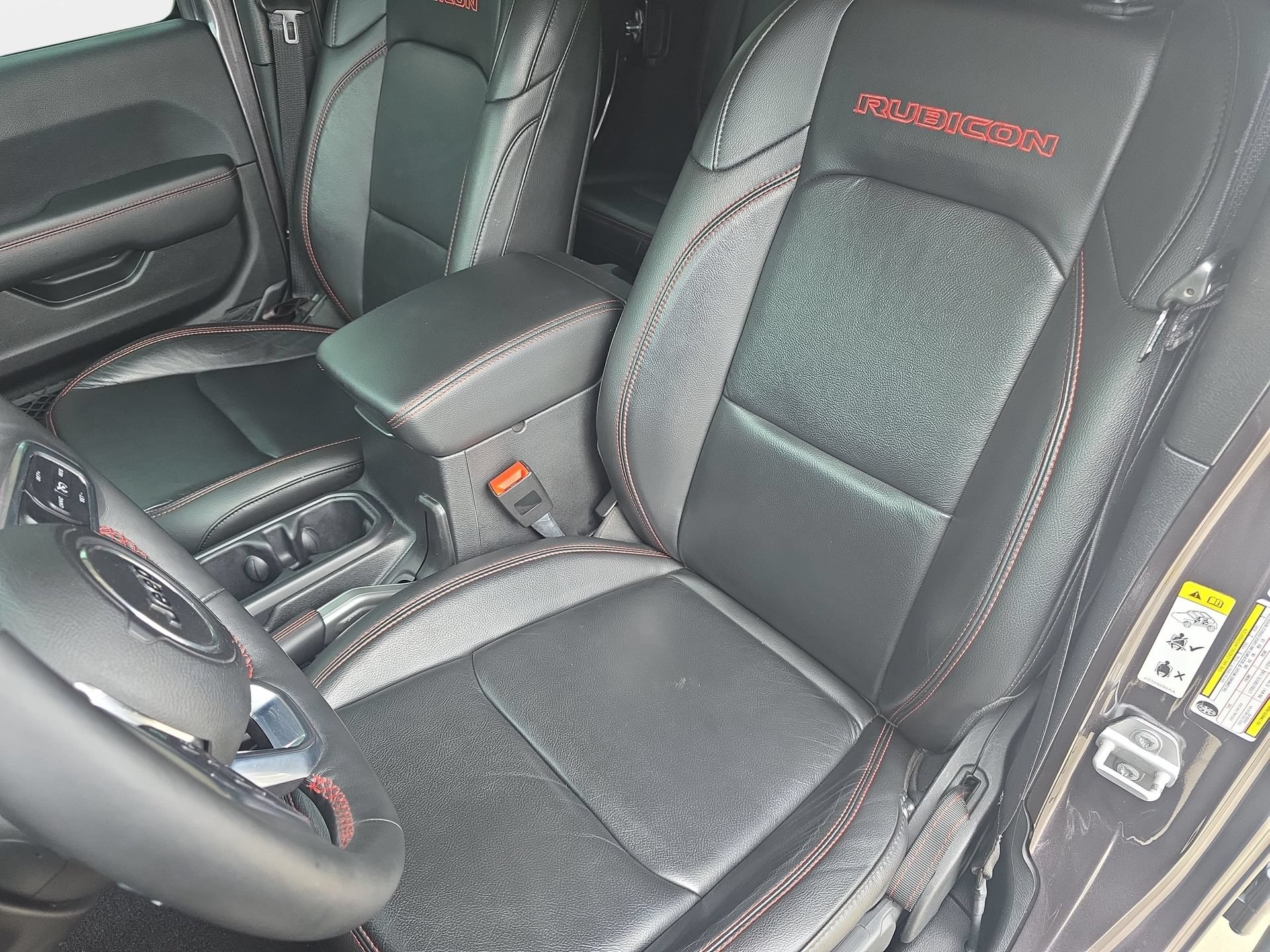 Used 2018 Jeep Wrangler Unlimited Rubicon AWD/4WD image 14