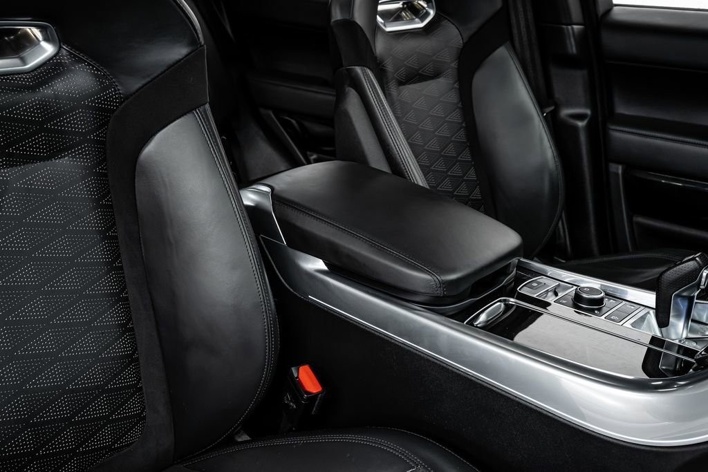 Used 2020 Land Rover Range Rover Sport SVR image 29