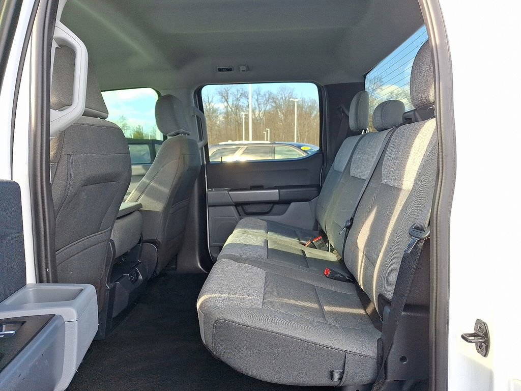 Used 2022 Ford F150 XLT image 11