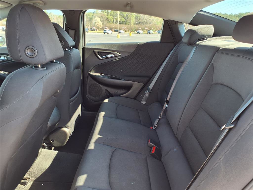 Used 2023 Chevrolet Malibu RS image 20
