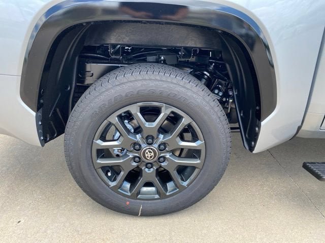 New 2026 Toyota Tundra Platinum AWD/4WD image 26