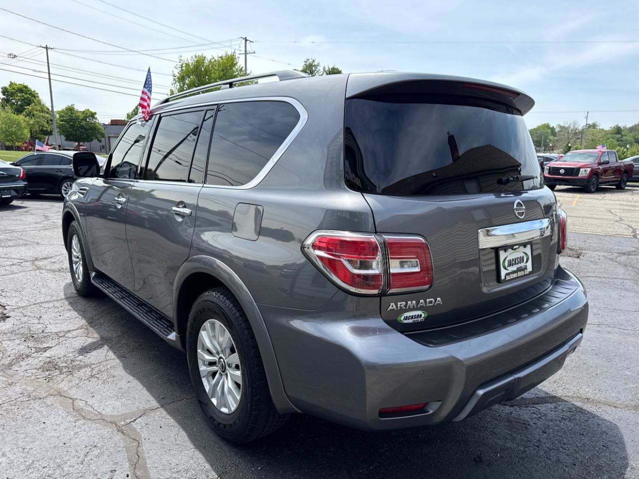 Used 2020 Nissan Armada SV w/ Driver Package AWD/4WD image 3