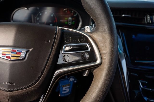 Used 2019 Cadillac CTS V w/ Luxury Package RWD image 20