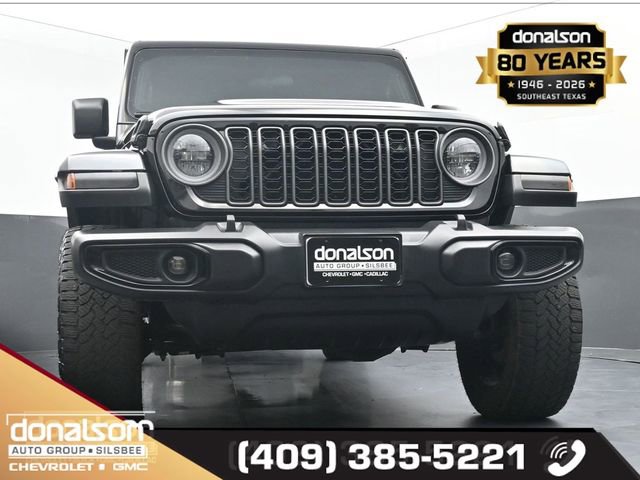 Used 2025 Jeep Gladiator Overland AWD/4WD image 15