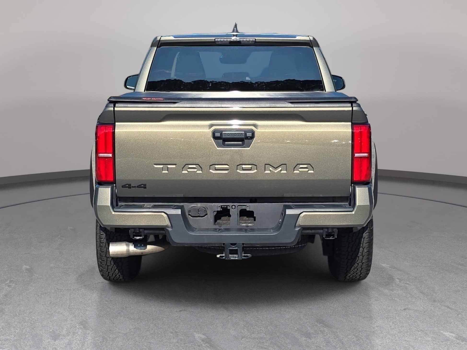 Used 2025 Toyota Tacoma TRD Off-Road AWD/4WD image 6