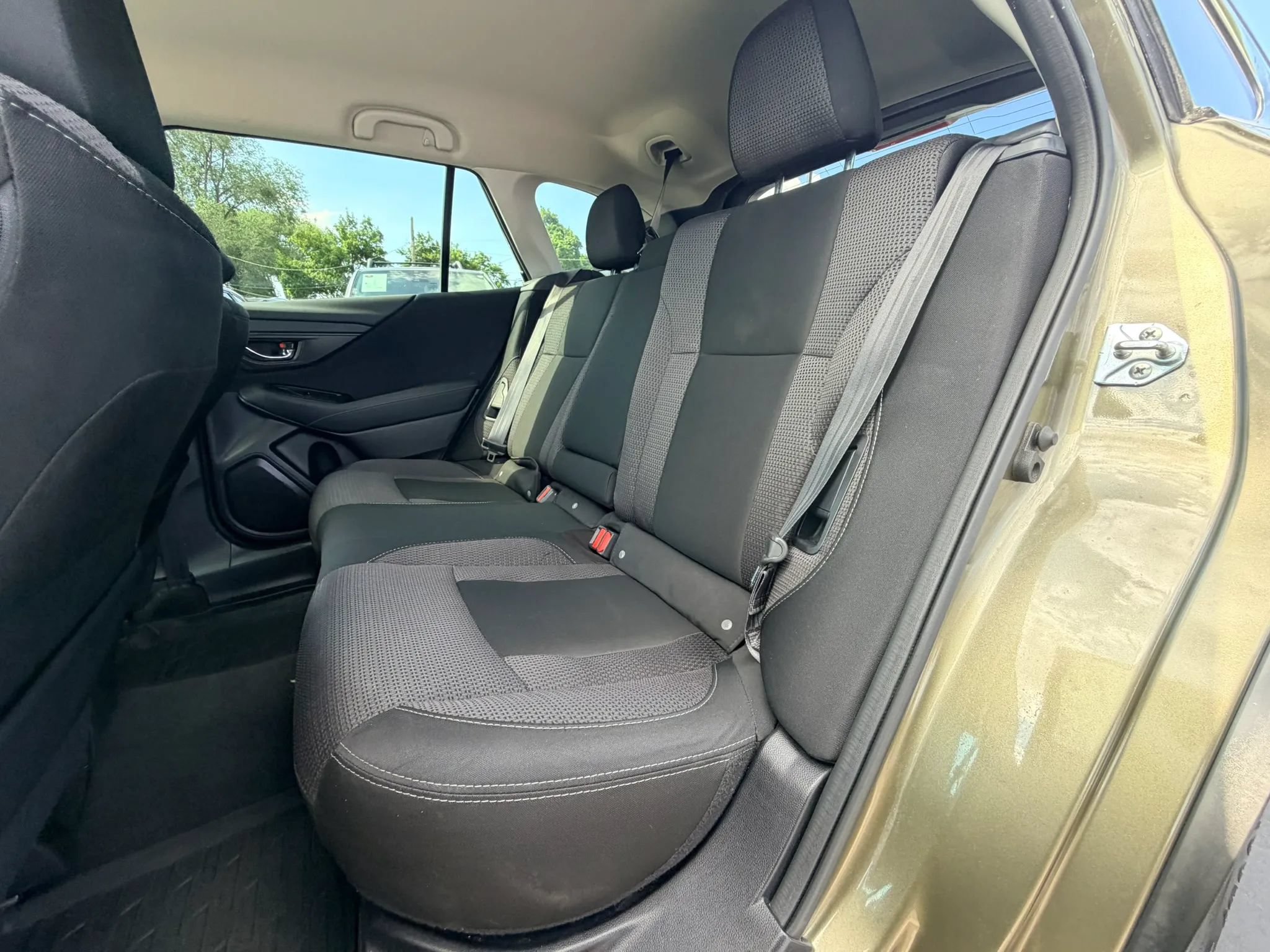 Used 2023 Subaru Outback Premium AWD/4WD image 20