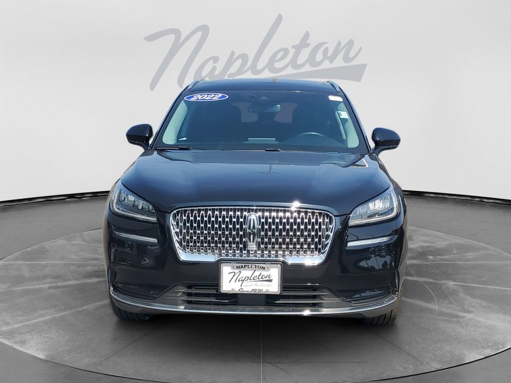 Used 2022 Lincoln Corsair AWD w/ Premium Package image 2