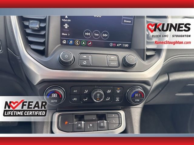 Used 2023 GMC Acadia SLT image 21