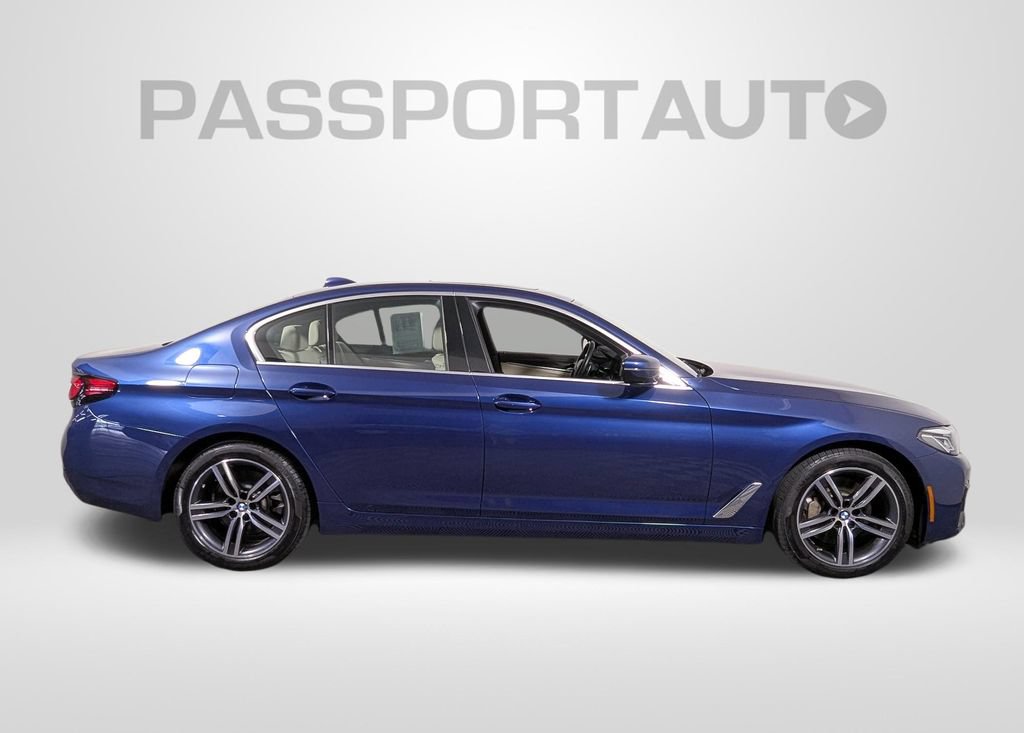 Used 2023 BMW 530i xDrive w/ Premium Package AWD/4WD image 8