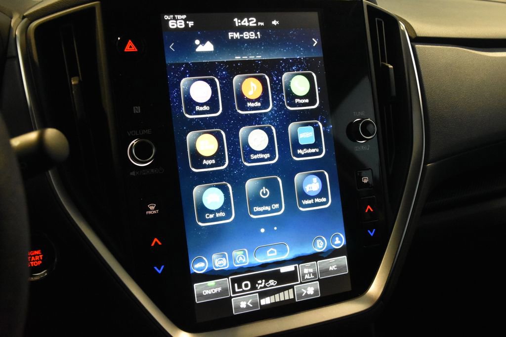 Used 2025 Subaru Crosstrek 2.0i Premium image 10