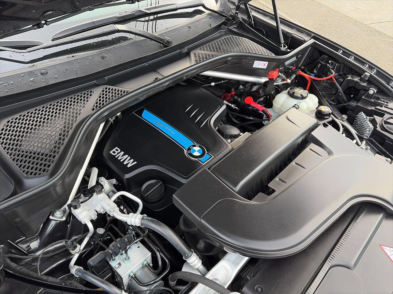 Used 2016 BMW X5 xDrive40e image 21
